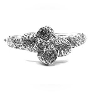 Diamond Knot Bracelet Rhodium Plated 1 Carat EUC